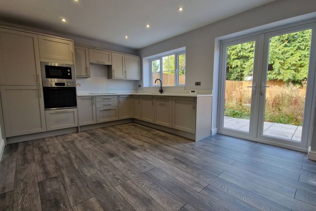 Blueshot Meadows,Plot 4, Pound Lane, Clifton-On-Teme photo 2