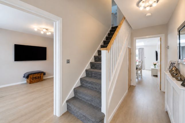 43 Cherwell Avenue, Sutton Leach, Merseyside photo 2