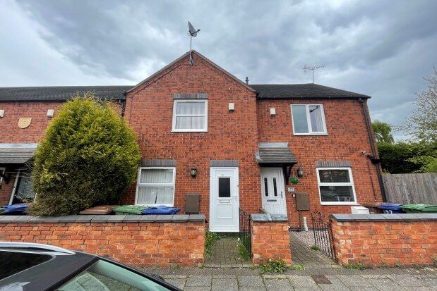 Property to rent in Broad Street, Cannock