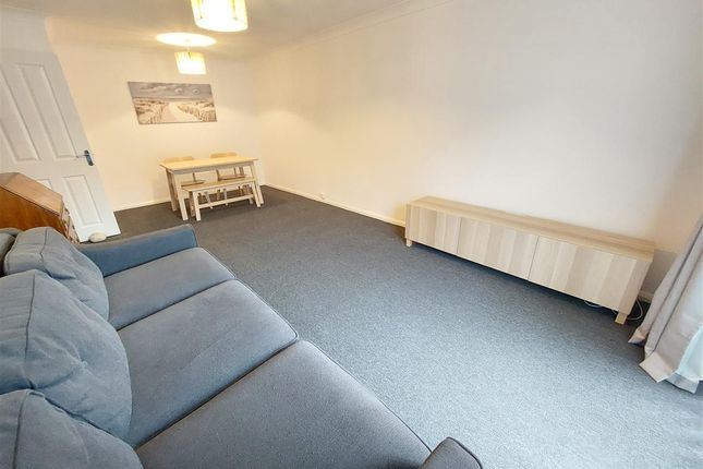 Meadowbrook Court, Folkestone photo 2