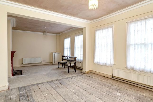 2, Vicarage Street, North Walsham photo 2