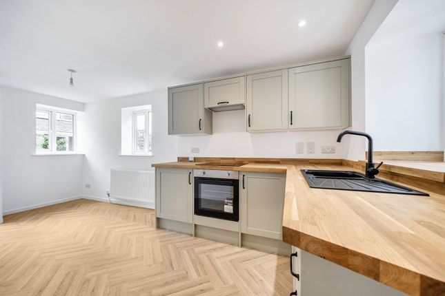 4, Ashburton Square, Callington photo 3