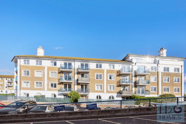 Thumbnail Flat for sale in Britannia Court, Brighton Marina Village, Brighton