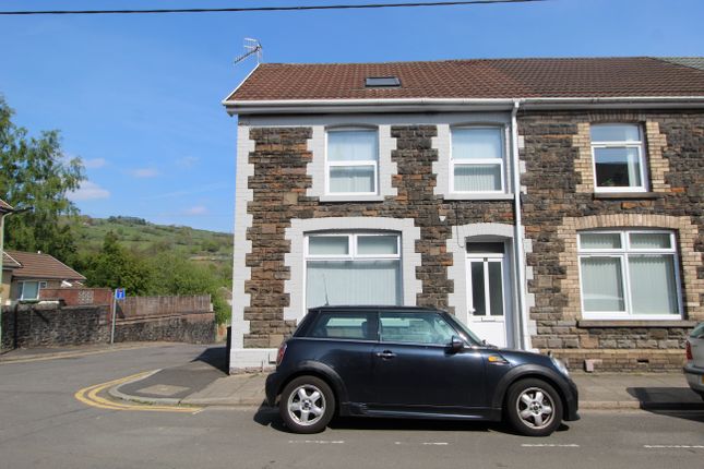 Thumbnail Property to rent in Meadow Street, Treforest, Pontypridd