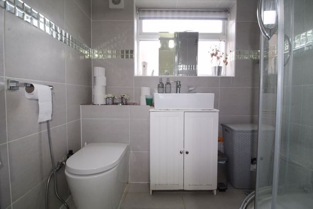 Semi-detached house for sale in Dawlish Road, Luton