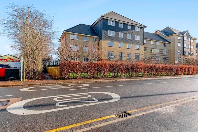 Thumbnail Flat for sale in St. Peters Street, Scotney Gardens
