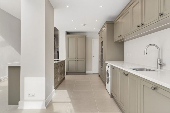 28, Rumbold Road, London photo 3