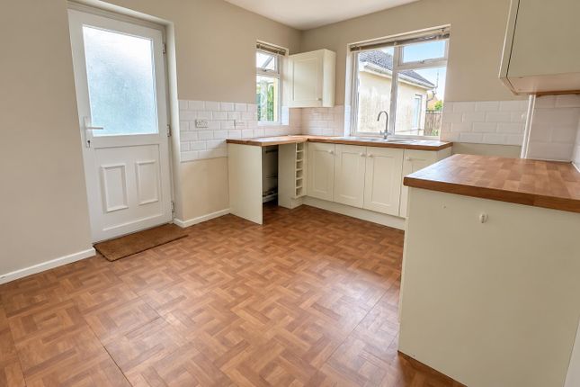 83, Frinton Road, Frinton-On-Sea photo 3