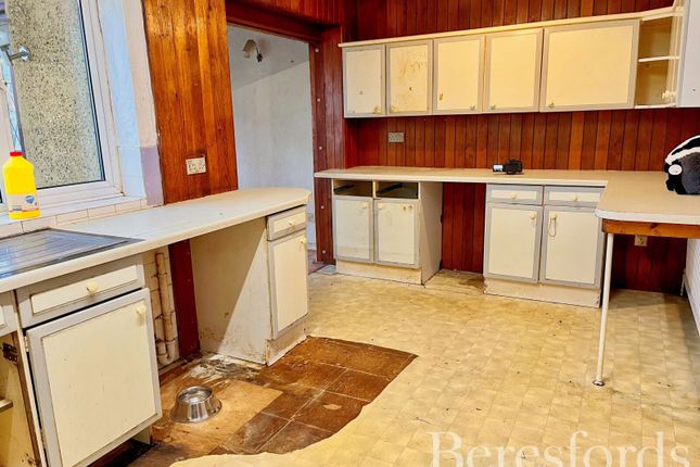 77, Millfields, Essex photo 3