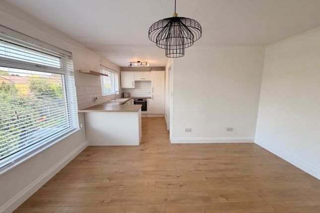 23, Vesey Close, Birmingham photo 4