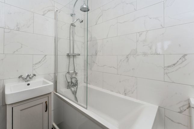 Apartment 8, Greysfield House,, Ferma Lane, Chester photo 3