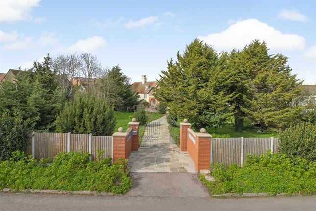 The Willows, 16, Golden Hill, Whitstable photo 3