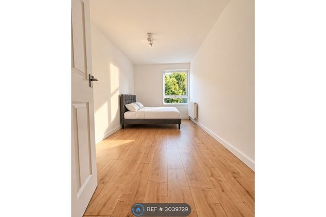 Abbotsview, Polmont, Falkirk photo 2