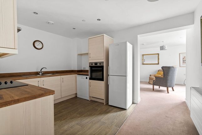 Flat 51 Crookbarrow View, 3 Gotland Road, Worcester photo 3