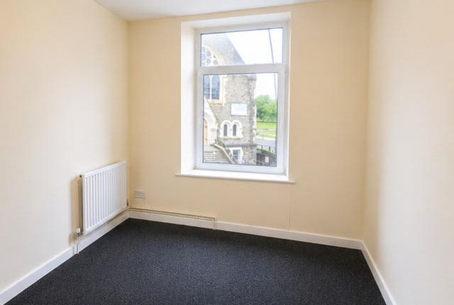 22A Cowell St, Llanelli photo 2