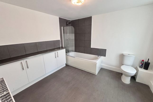 Flat 2, 65, Durham Street, HULL photo 2