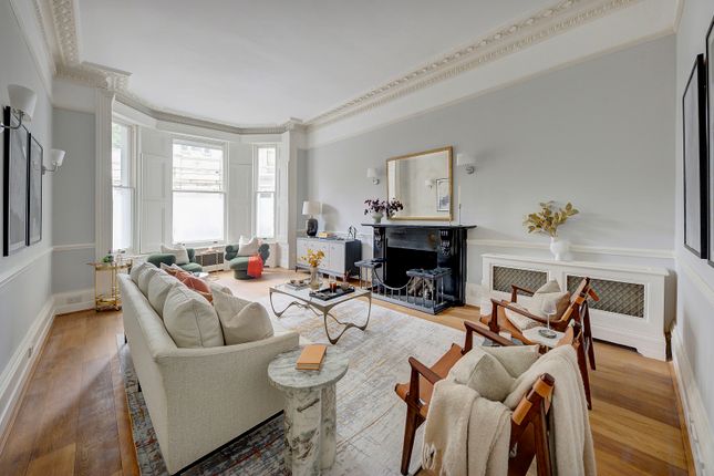 Flat for sale in Linden Gardens, Notting Hill, London W2