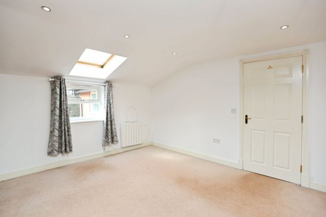 19, Thornbank Lodge, Stockport photo 4