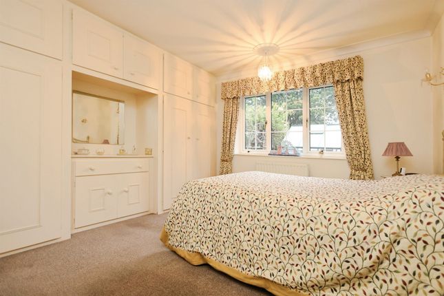 108, Acres Road, BRIERLEY HILL photo 4