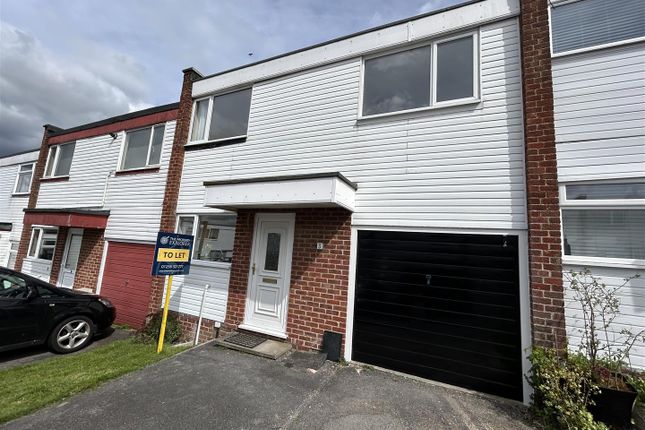 Thumbnail Terraced house to rent in Duddon Way, Basingstoke