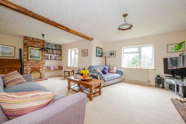 11, Rother View, Robertsbridge photo 3