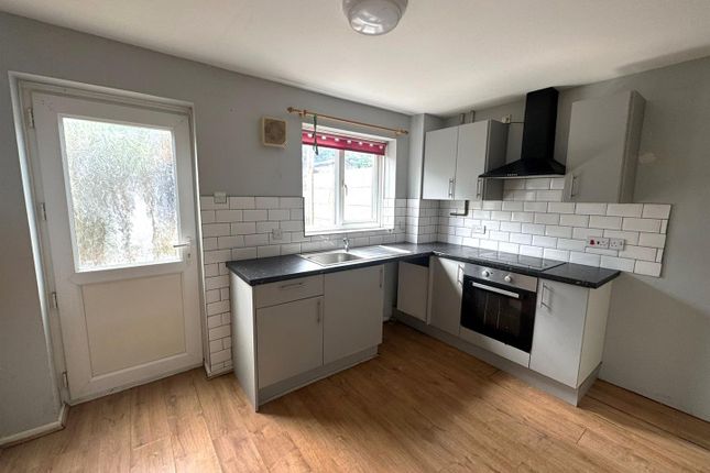 9, Clos Eileen Chilcott, Swansea photo 4