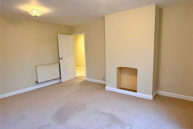 16, Butts Mead, Shaftesbury photo 3