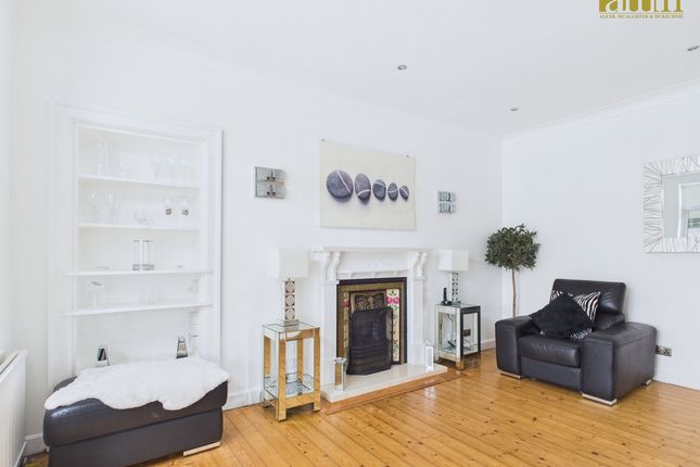 15, Darvel Crescent, Ralston, Paisley photo 4