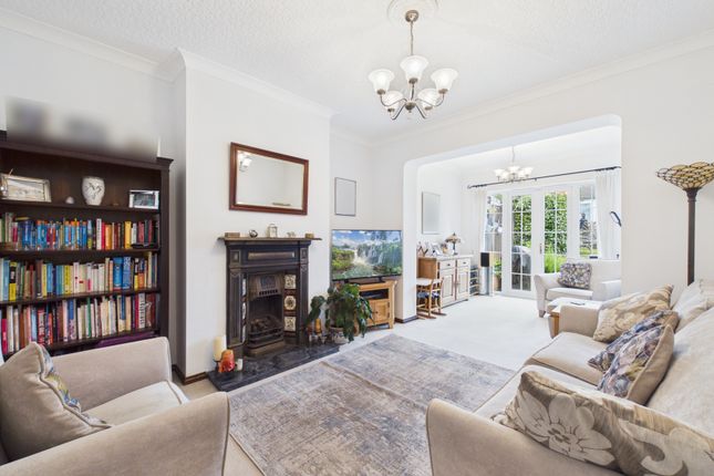 14, Brynteg, Cardiff photo 2
