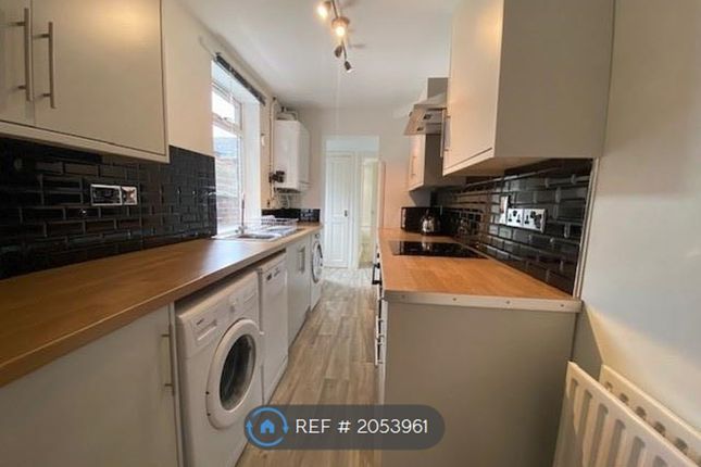 Room to rent in Guildford Street, Stoke-On-Trent