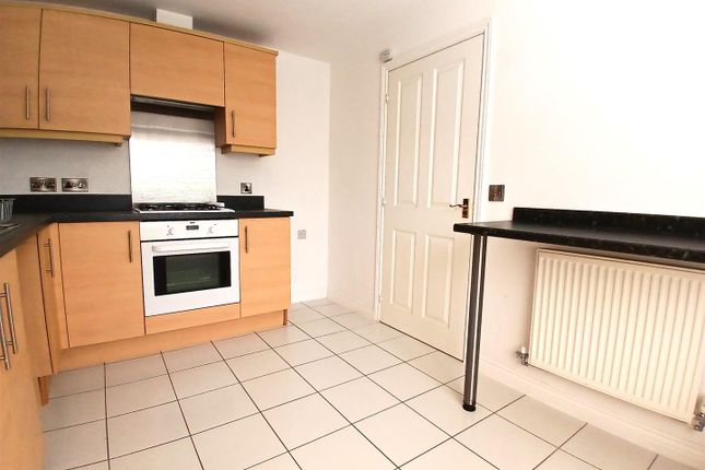 24, Burtree Drive, Stoke-on-Trent photo 5