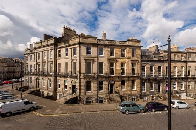 Thumbnail Town house to rent in Walker Street, Edinburgh