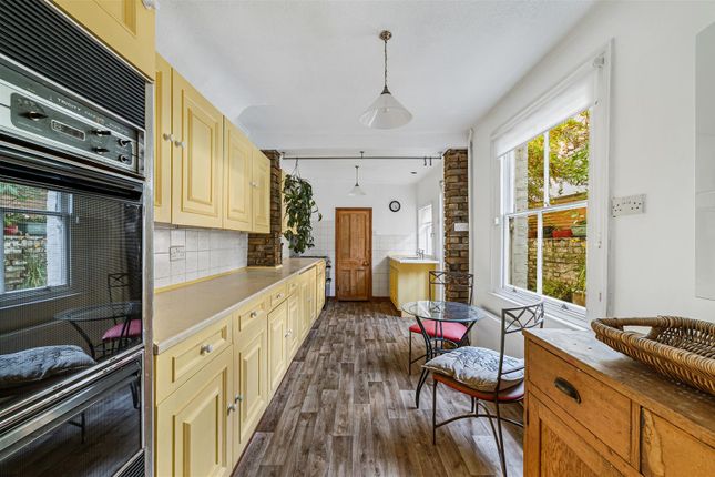 66, Shakespeare Road, London photo 3