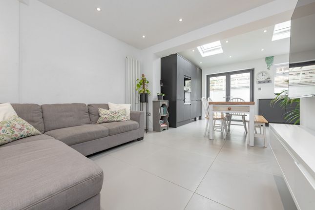 End terrace house for sale in The Glade, Coulsdon