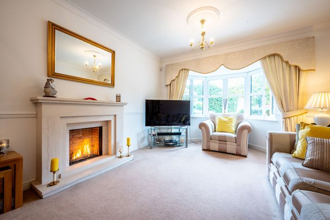1 Wimbrick Close, Ormskirk photo 4