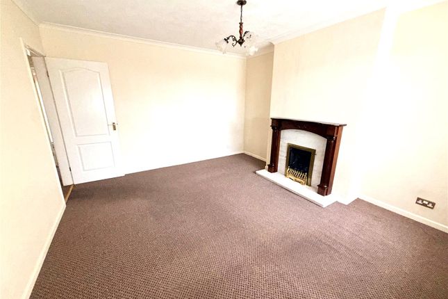 12, Kingston Close, Poulton-le-Fylde photo 2