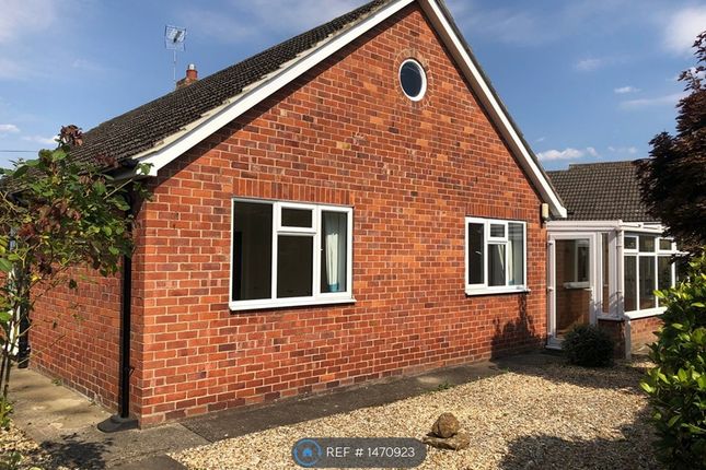 3 bed bungalow to rent in North Lane, Haxby, York YO32