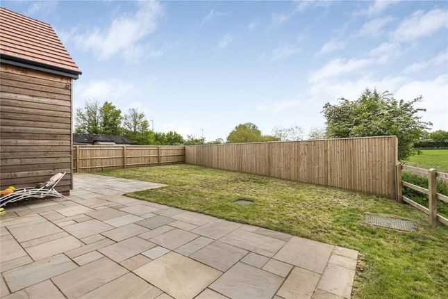 Detached house for sale in Lambdens Hill, Beenham, Reading