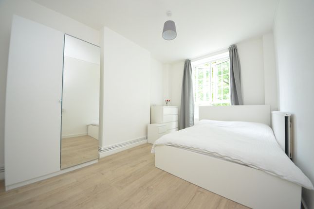 Flat to rent in Dog Kennel Hill Estate, Dulwich