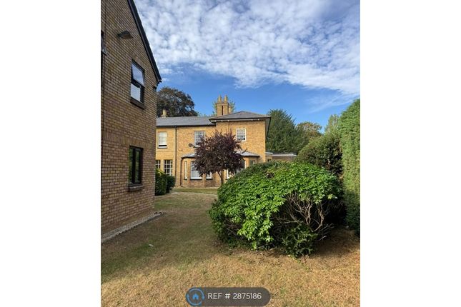 Laurel Court, The Spinney Hutton, Brentwood photo 4