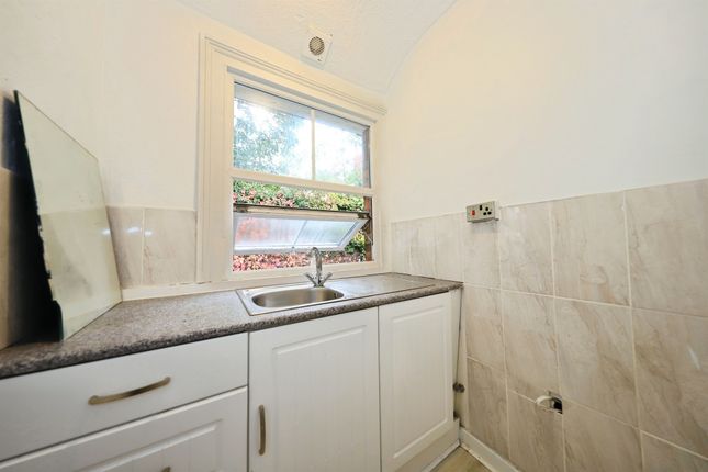 104, Kidderminster photo 4