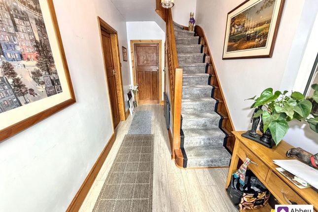 77 Buckminster Road, Leicester photo 2
