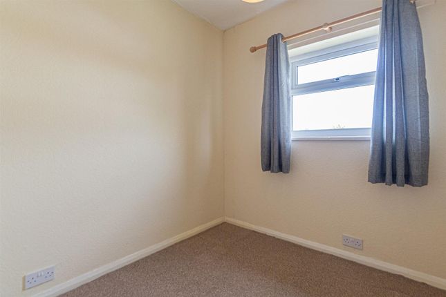 Waverley Avenue, Warrington photo 5