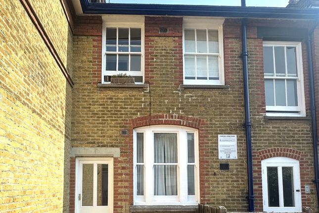 Thumbnail Flat to rent in Bexley Street, Whitstable