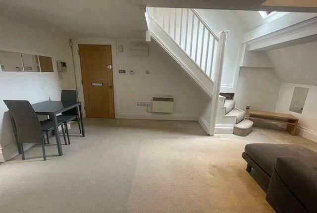 Flat 14,, Chamberlain Court, Birmingham photo 2