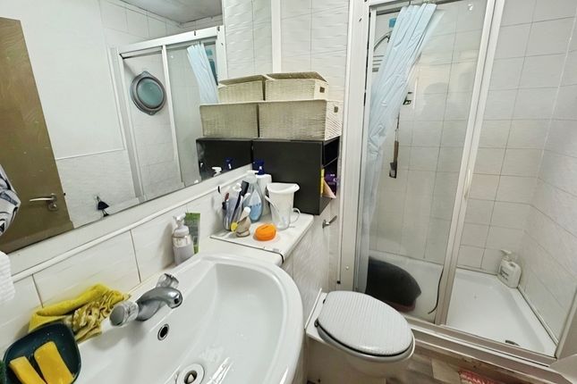 63, Gilmartin Grove, Liverpool photo 5