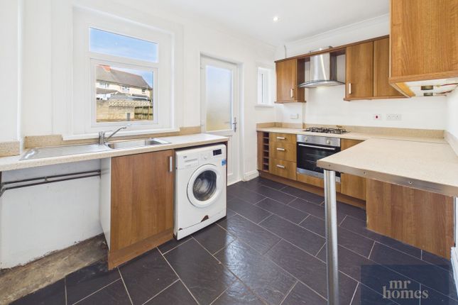 120, Greenfarm Road, Cardiff photo 2