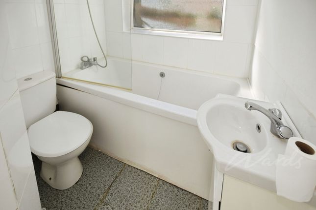 3, Portland Street, Chatham photo 5