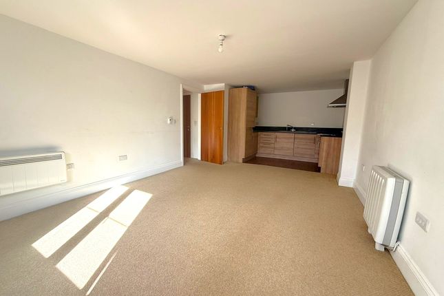 6, Wheelwright Place, Colchester photo 2