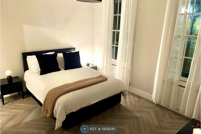 Large Double Bedroom